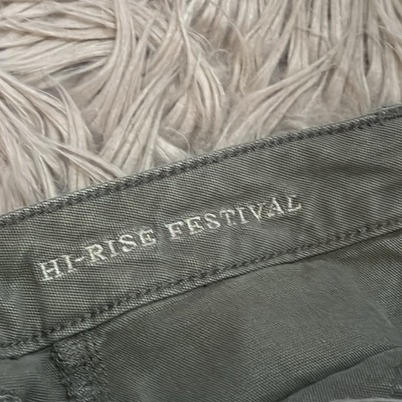 AE Hi Rise Festival-Stretch-Sz 4-Olive Green-Raw Hem - Picture 11 of 11